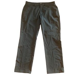 Under‎ Armour Golf Black Performance Athleisure Lightweight Pants Size 38